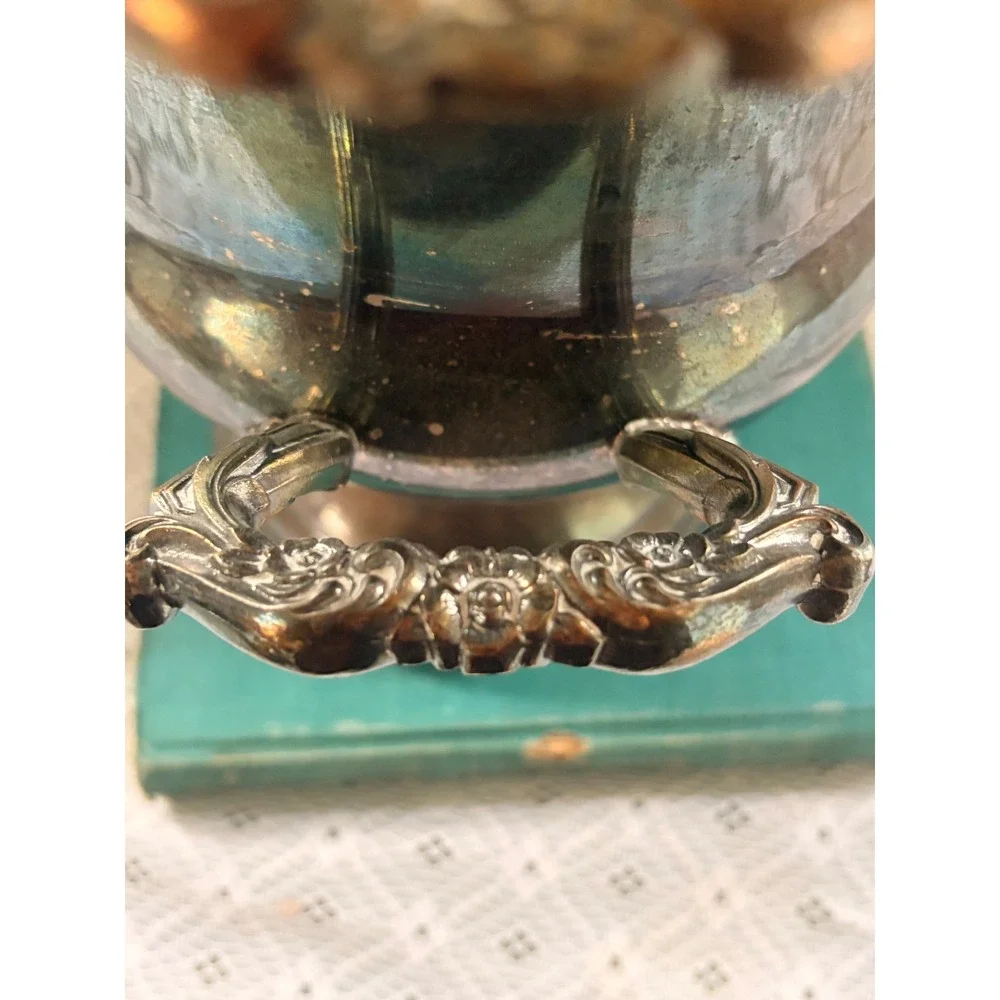 Vintage Oneida Silver Plate Champagne Bucket Wine Chiller Ornate Handles Patina